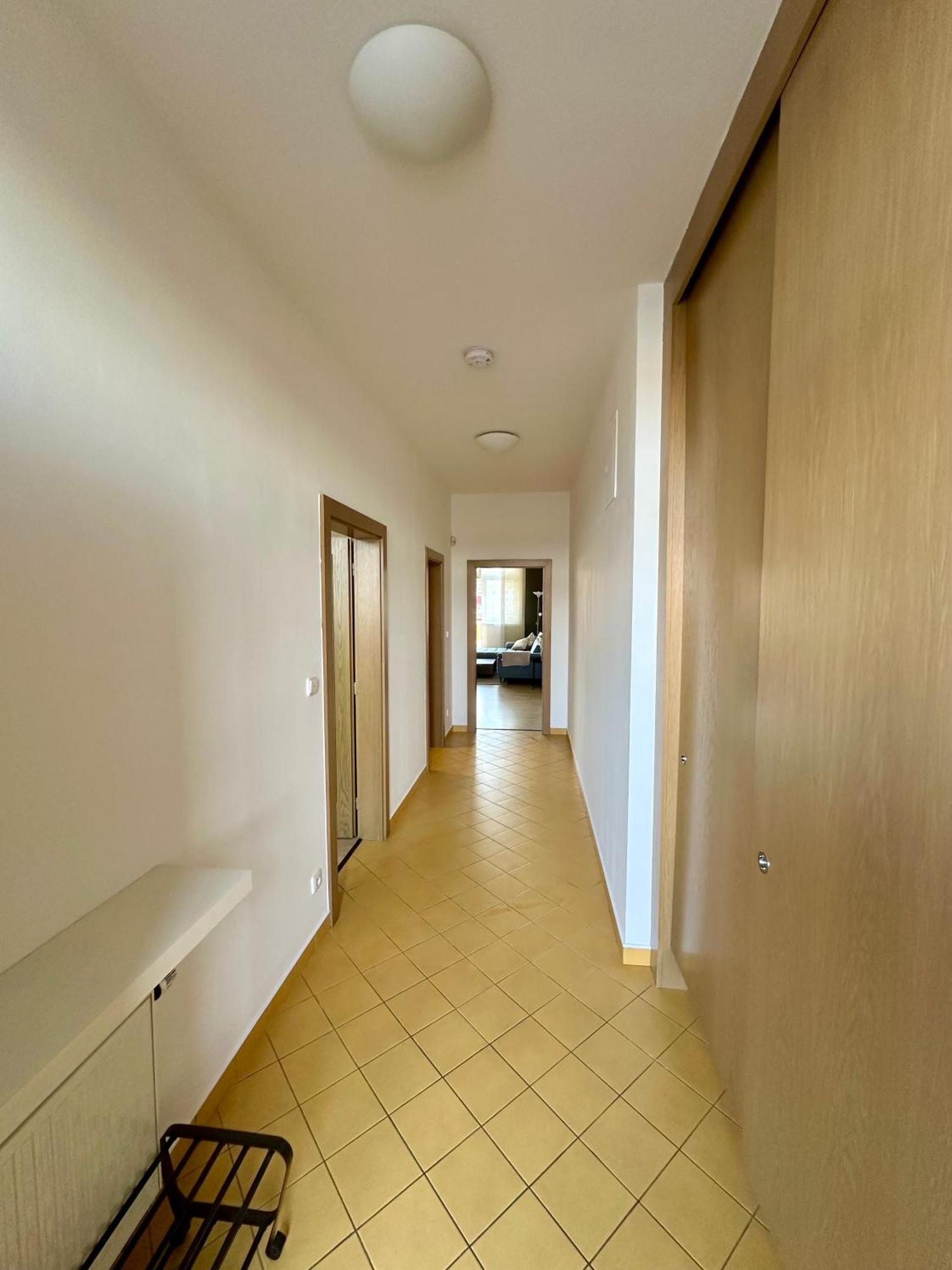 Apartment Ceskomoravska - O2 Arena براغ المظهر الخارجي الصورة
